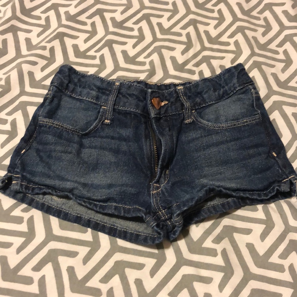 H&M booty shorts